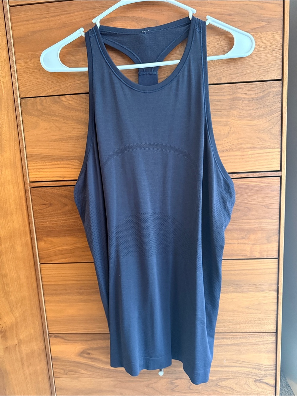 Lululemon Racerback Tank Top Size  8| Navy Blue | Workout Athleisure - Picture 6 of 11